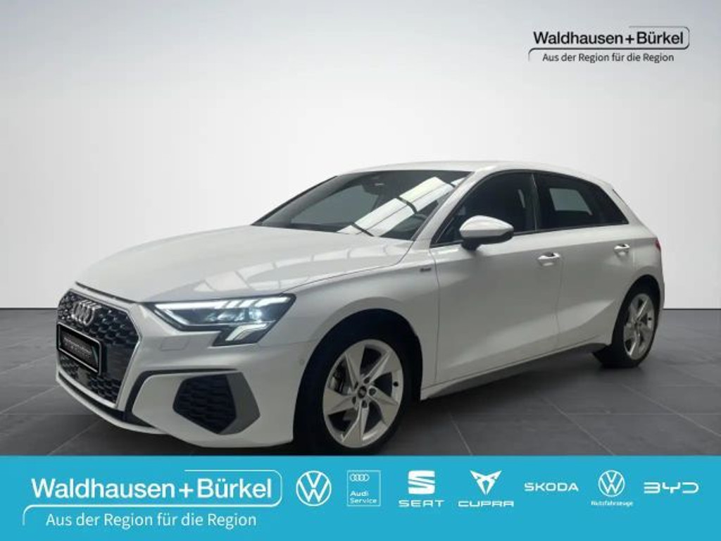 Audi A3 Sportback Sedan S-Line 30 TDI