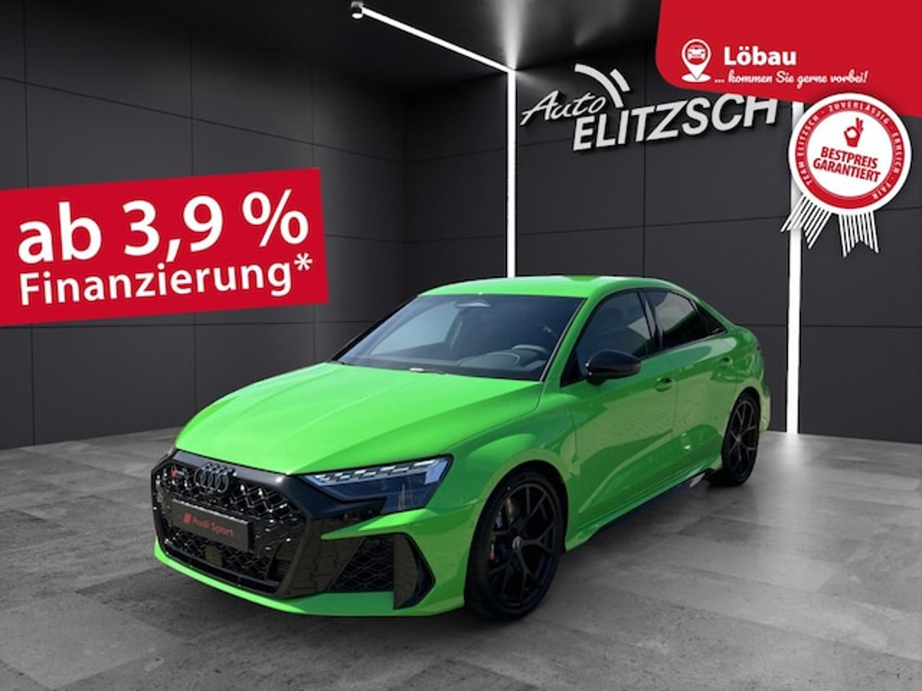 Audi RS3 Sedan Quattro S-Tronic