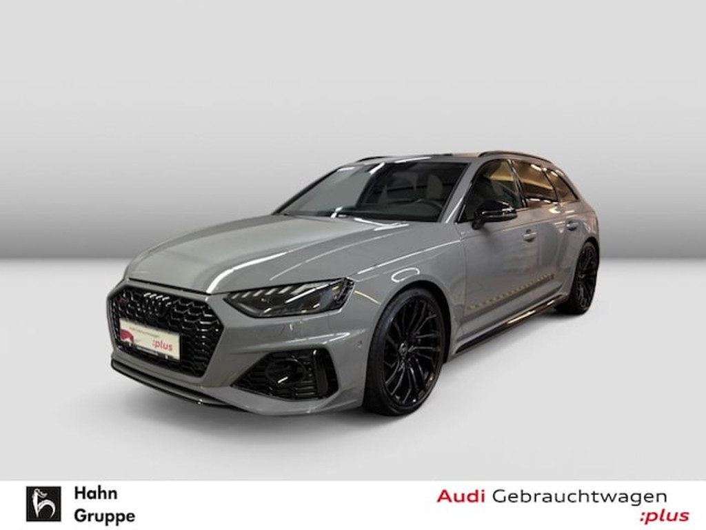 Audi RS4 Avant Quattro