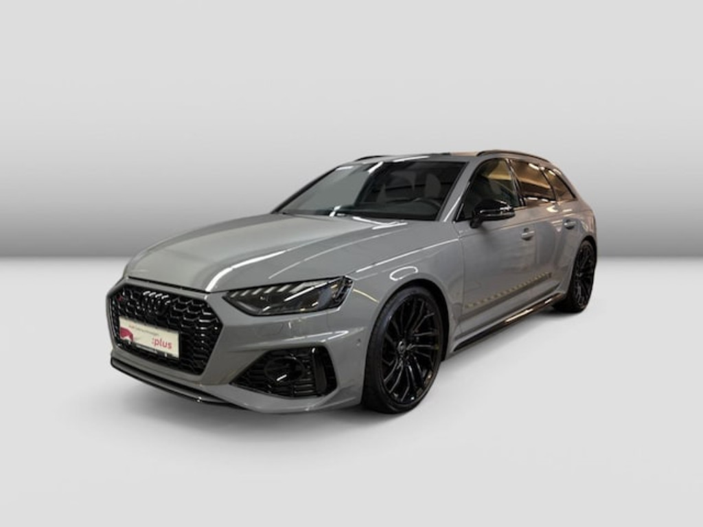 Audi RS4