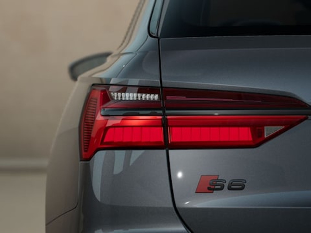 Audi S6