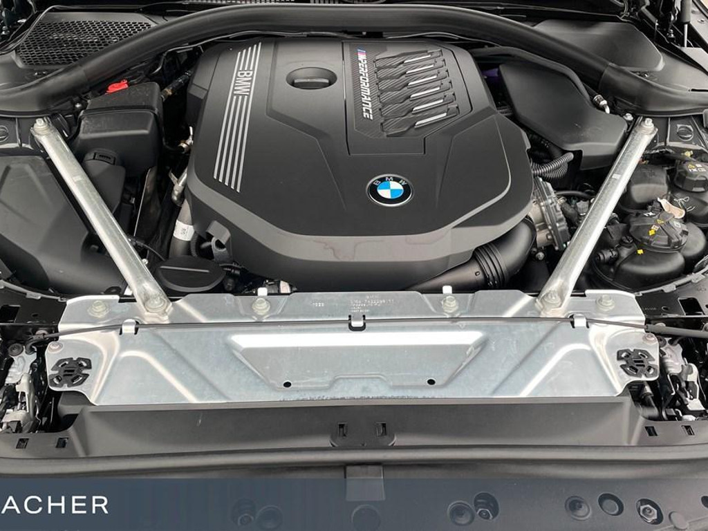BMW M440