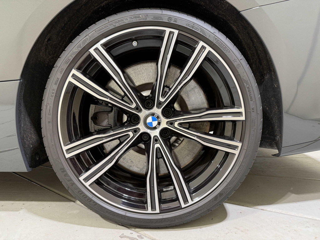 BMW M850