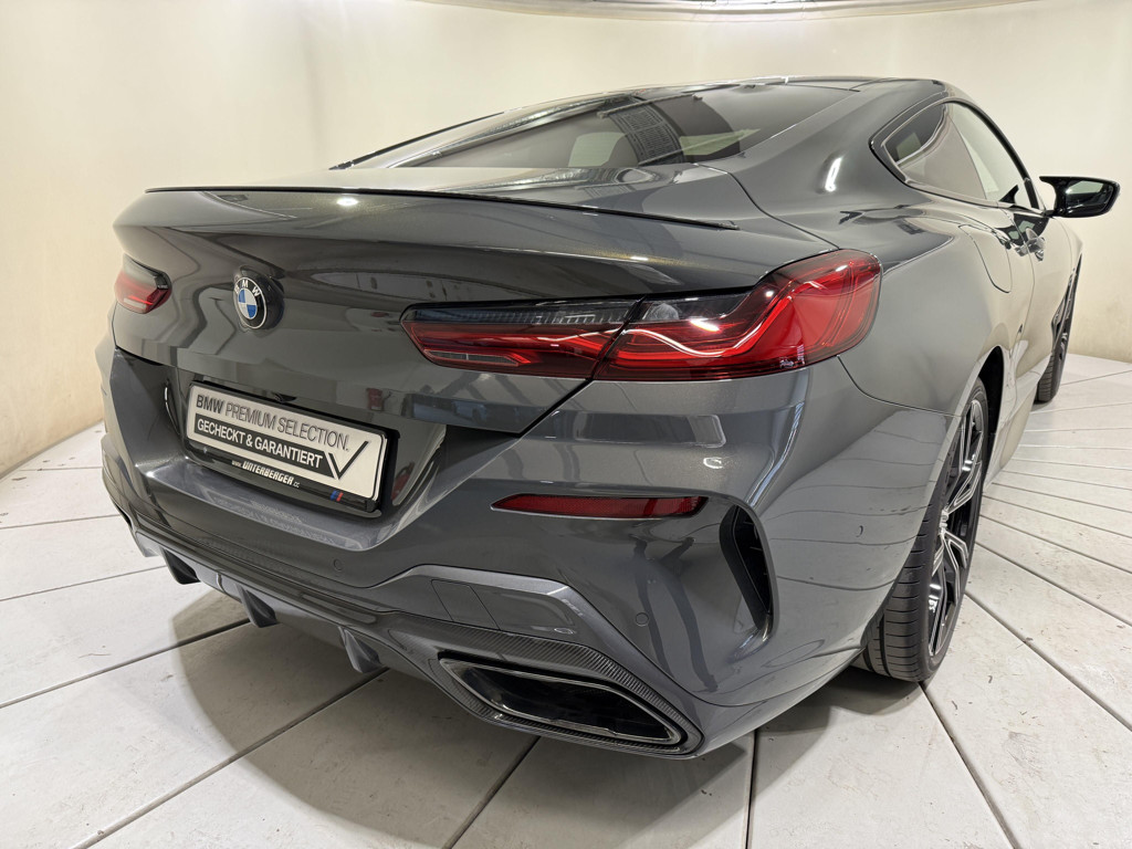 BMW M850