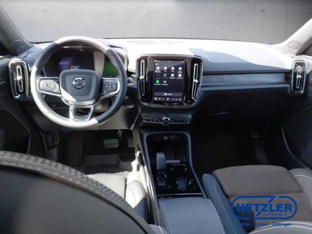 Volvo C40