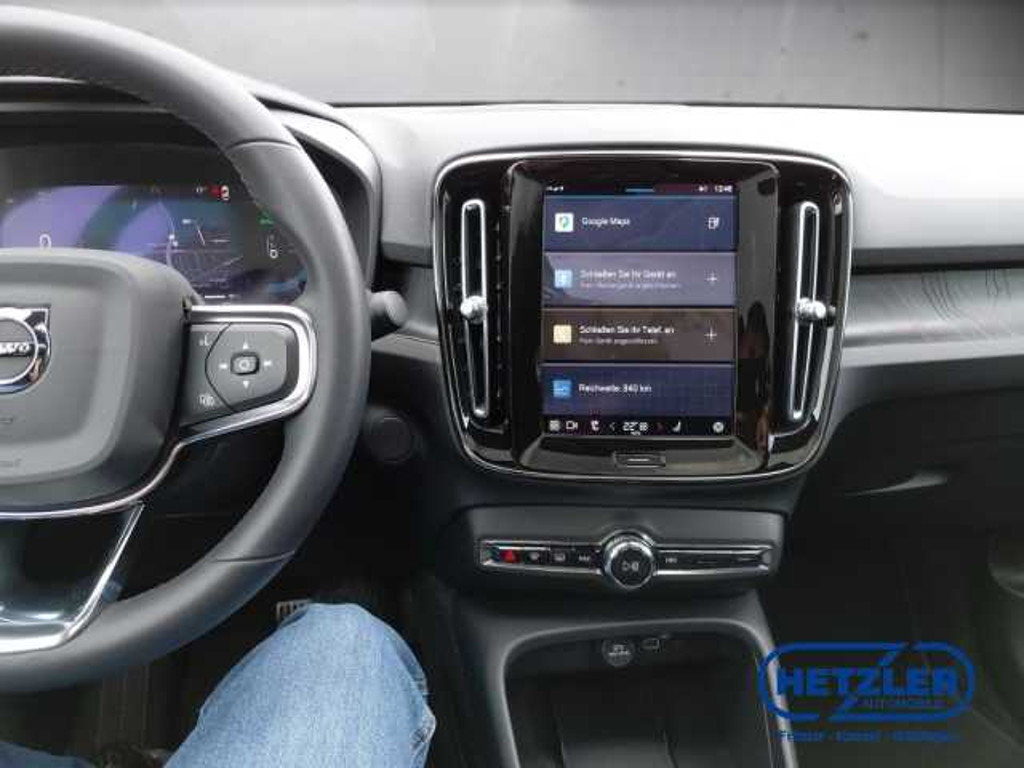 Volvo C40