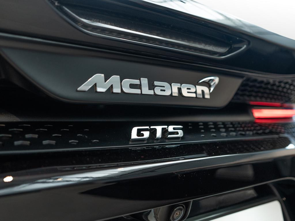 McLaren GTS