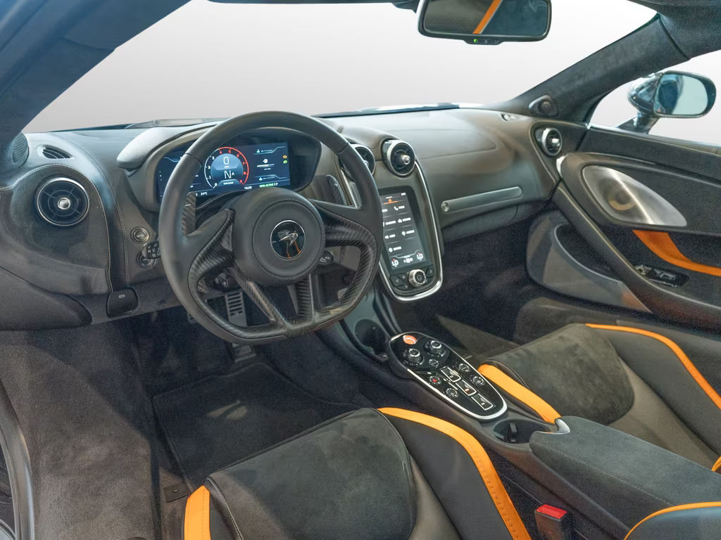 McLaren GTS