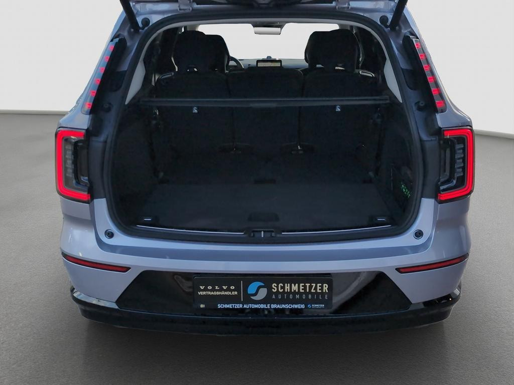 Volvo EX90