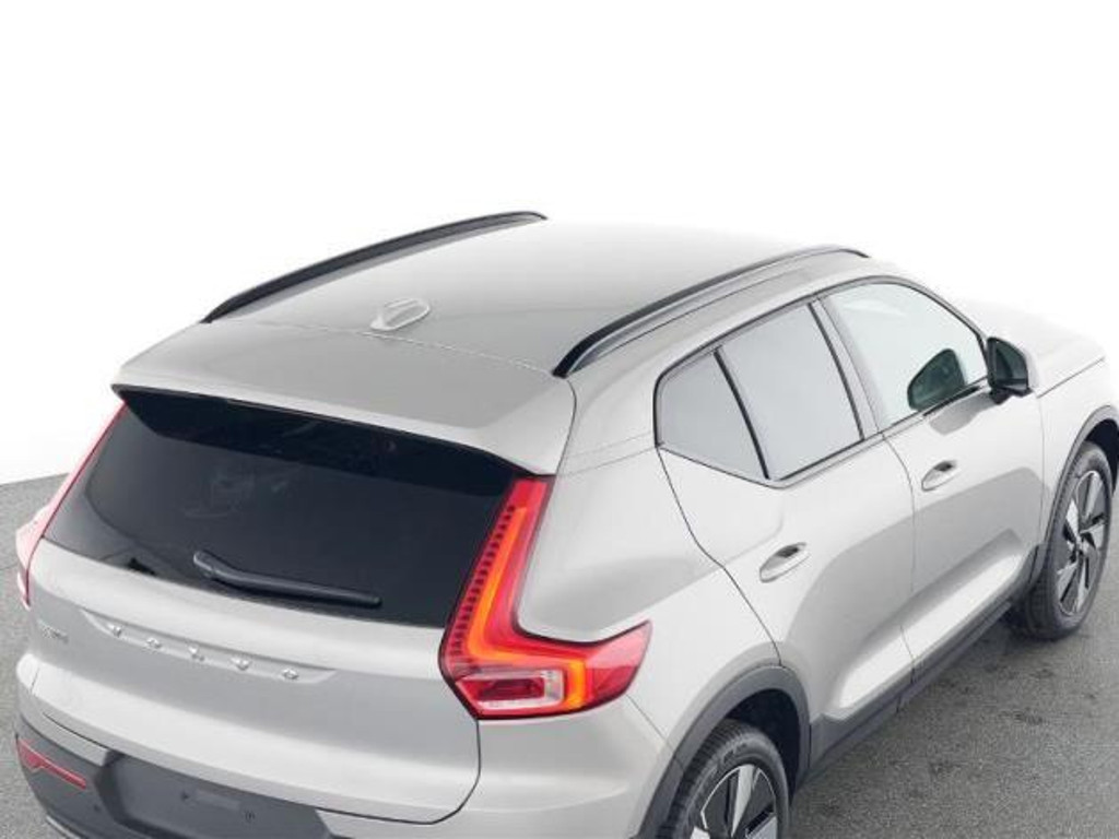 Volvo EX40