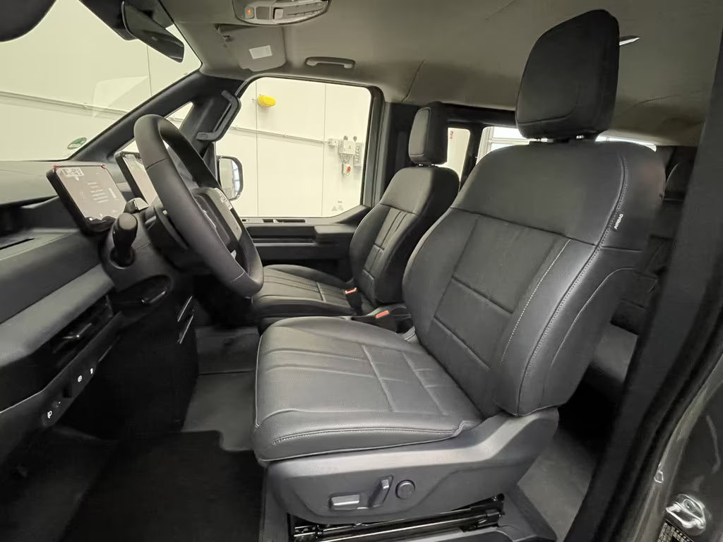 Kia PV5 Passenger
