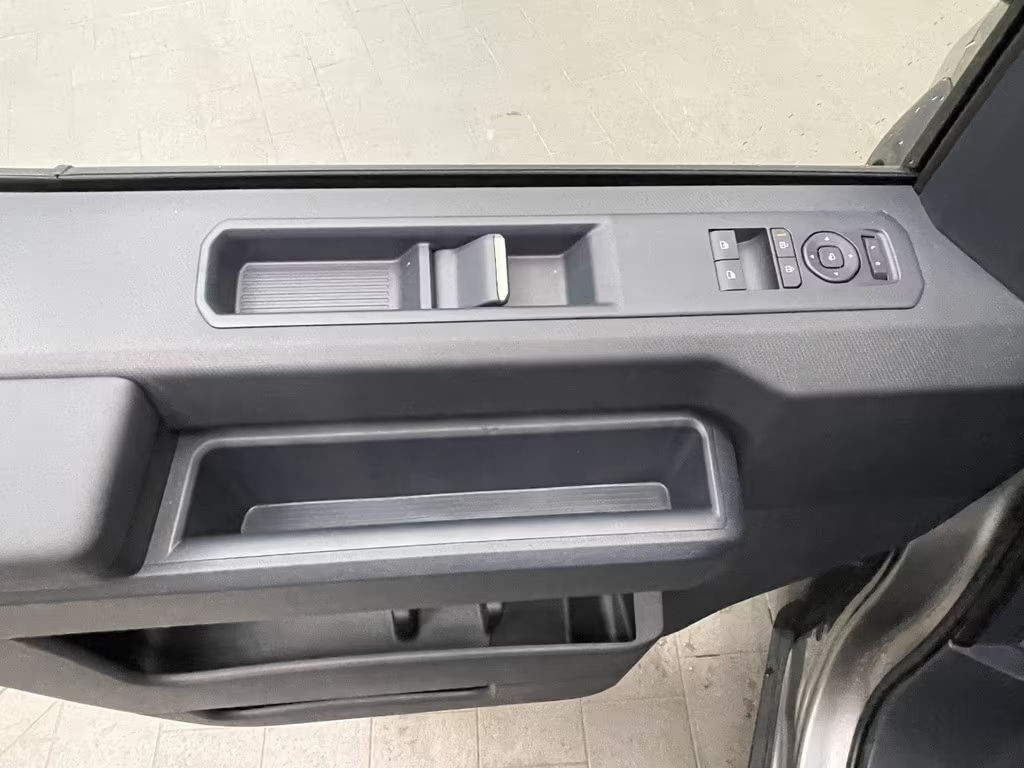 Kia PV5 Passenger