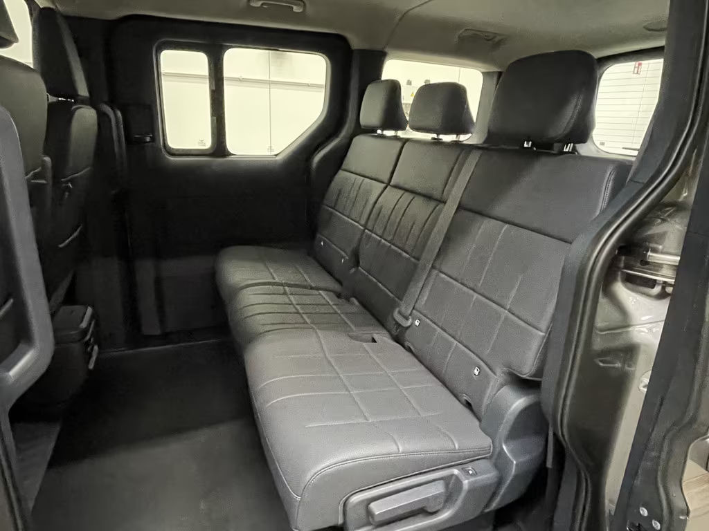 Kia PV5 Passenger