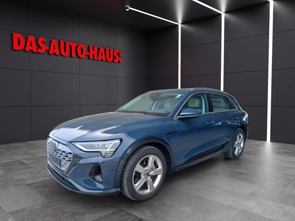 Audi Q8 e-tron Quattro 55