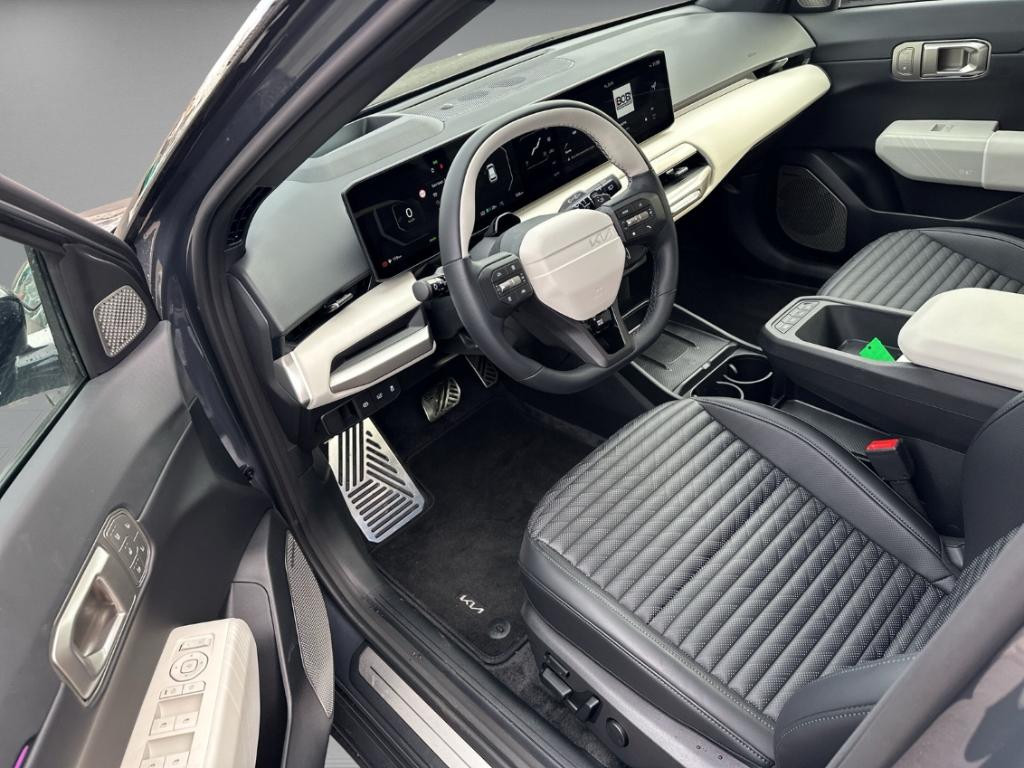 Kia EV4