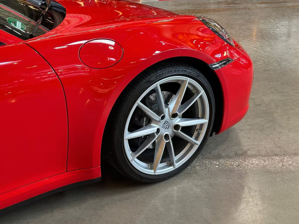 Porsche 911