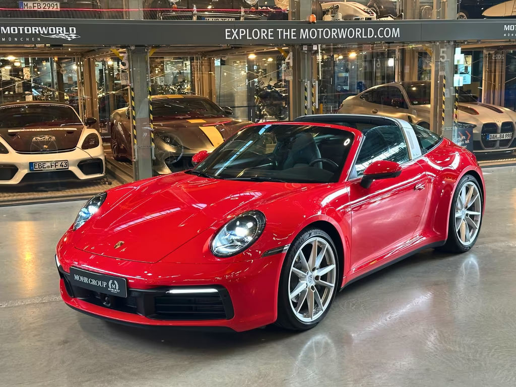 Porsche 911