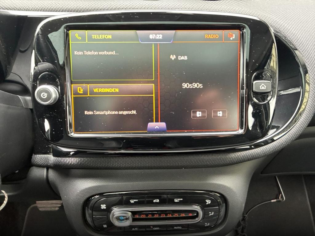 Smart EQ forfour