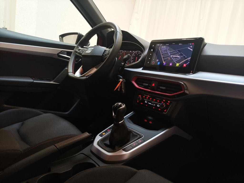 Seat Arona