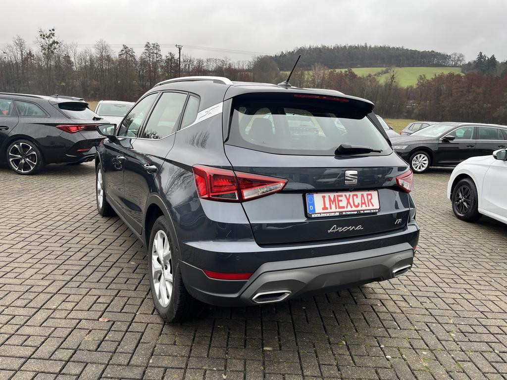 Seat Arona