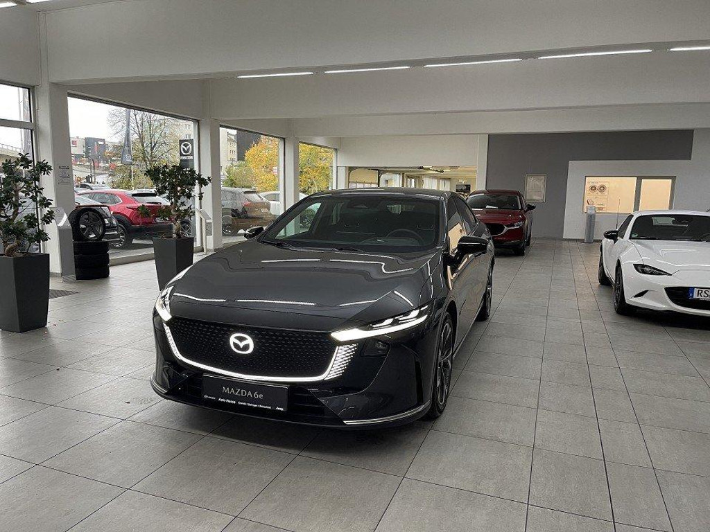 Mazda 6e