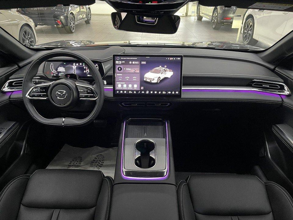 Mazda 6e