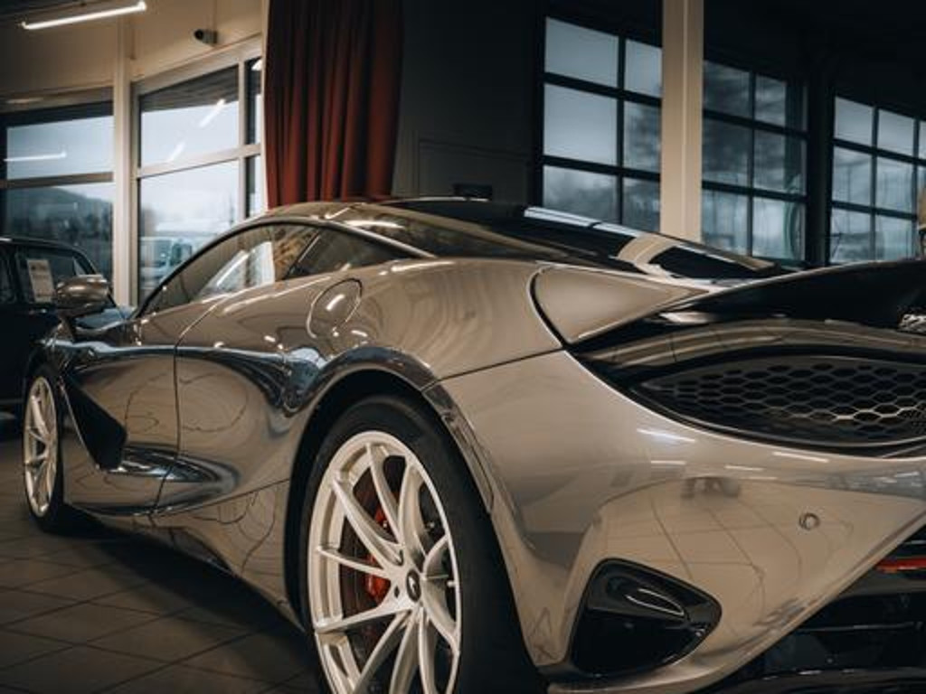 McLaren 750S