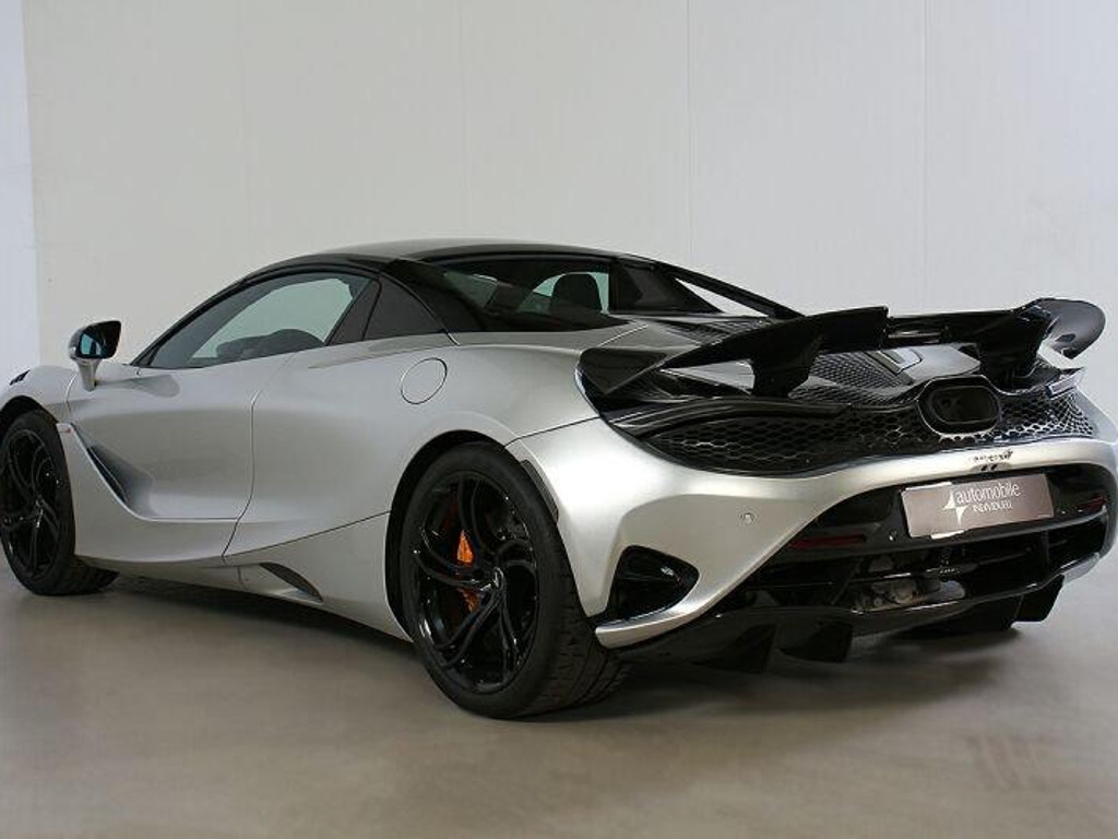McLaren 750S
