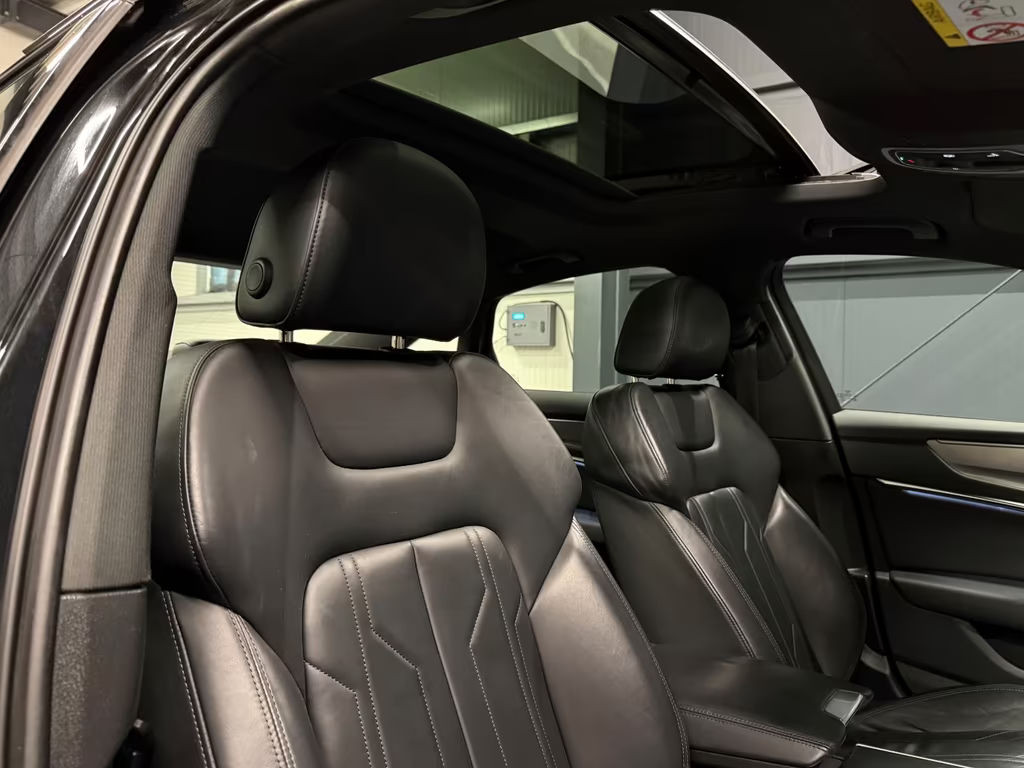 Audi A6 Sedan Quattro Sport 55 TFSI