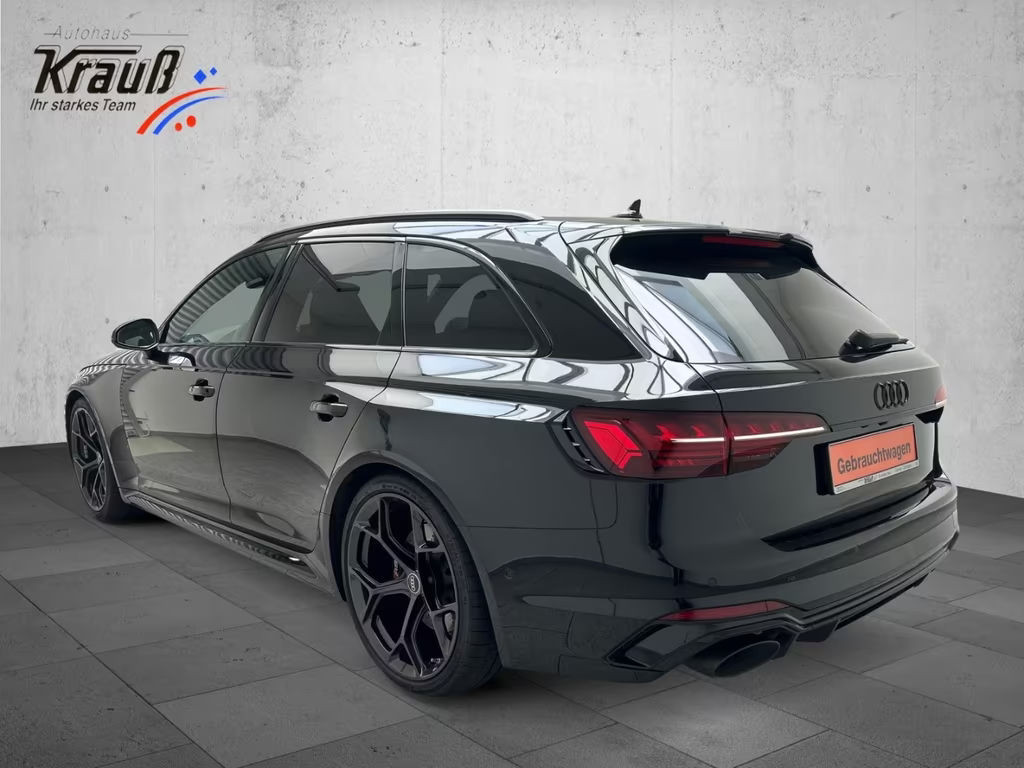 Audi RS4