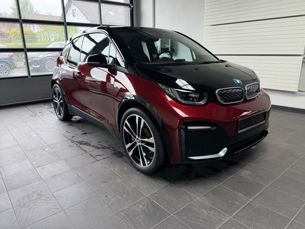 BMW i3