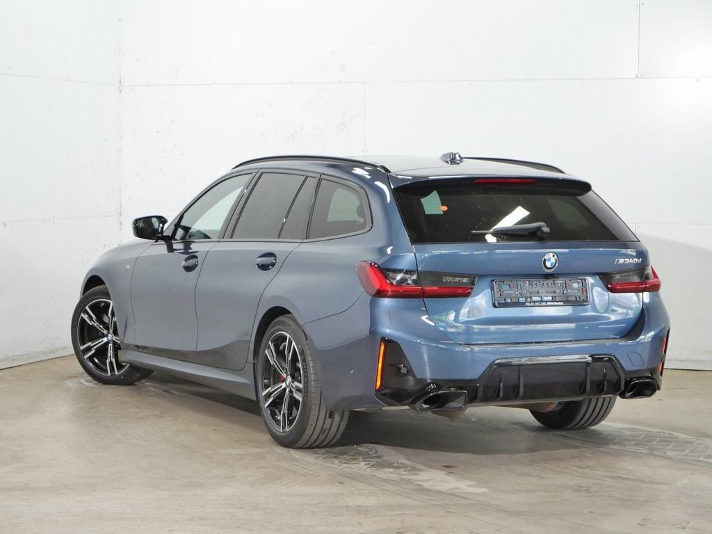 BMW M340