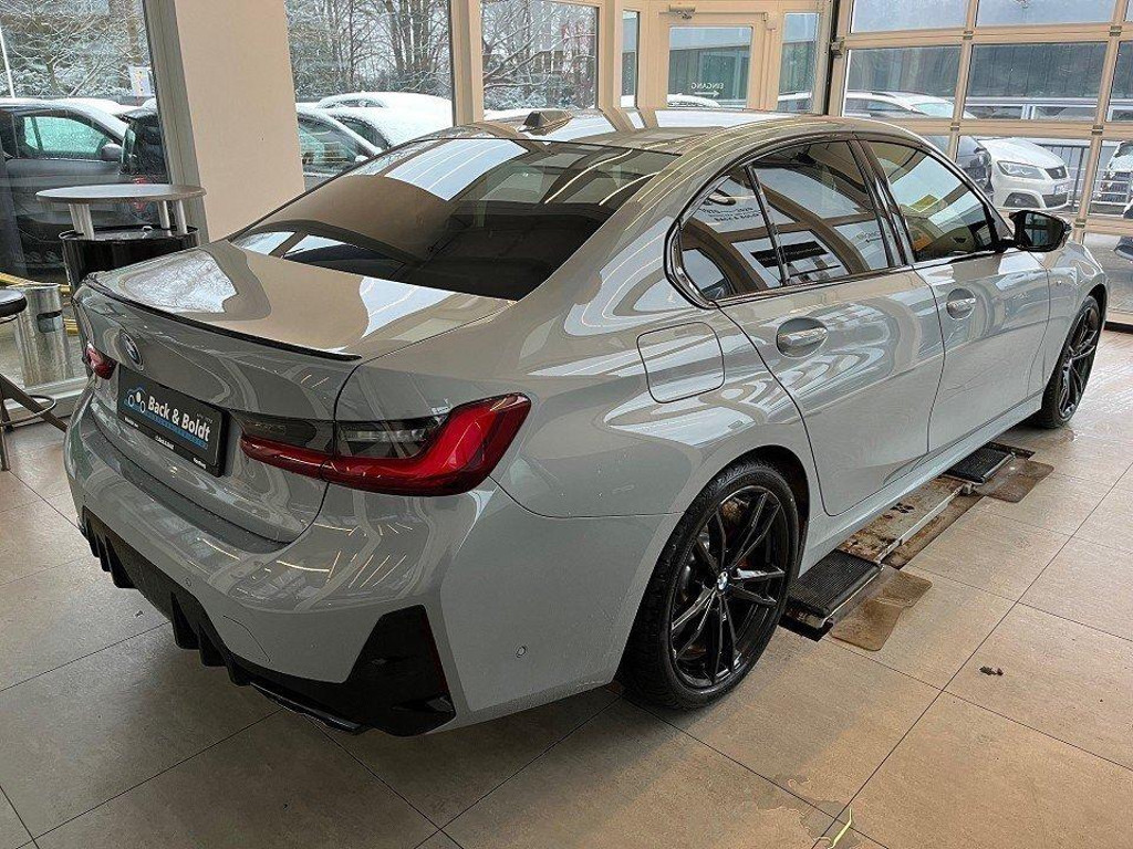 BMW M340