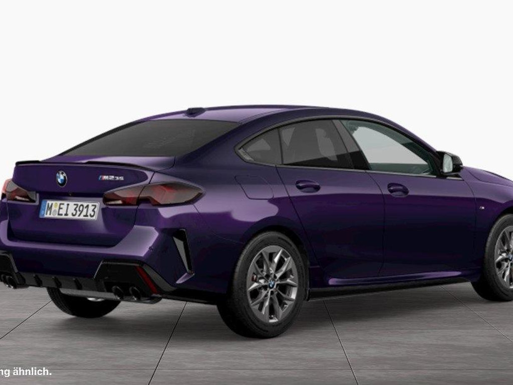 BMW M235