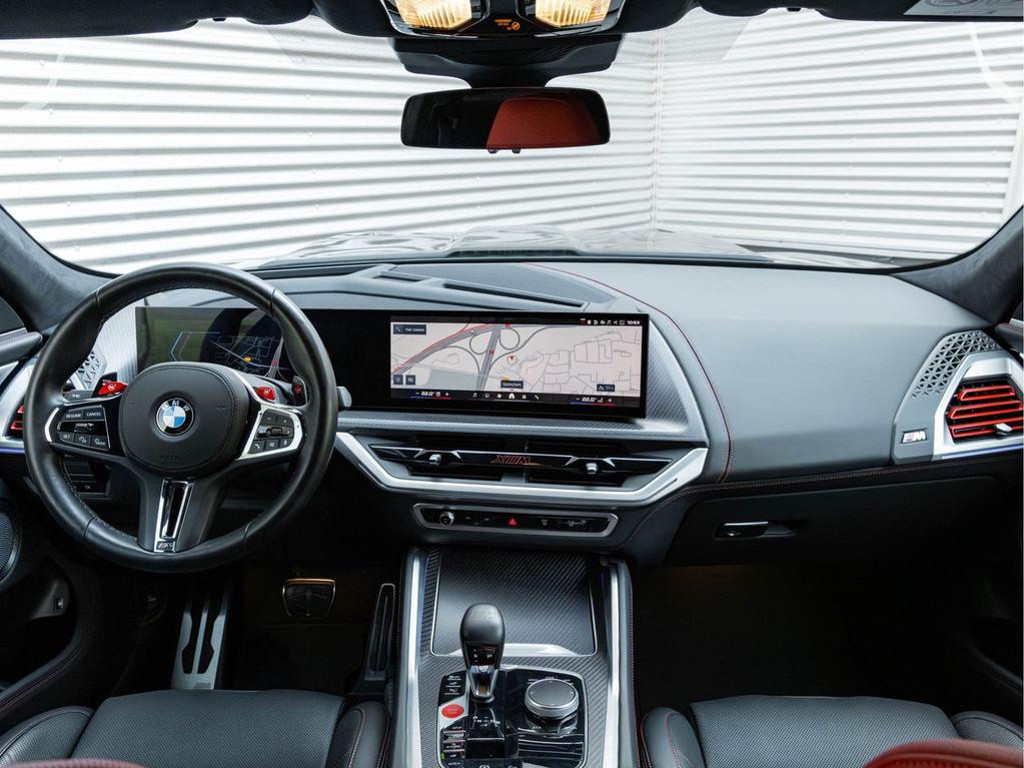 BMW XM