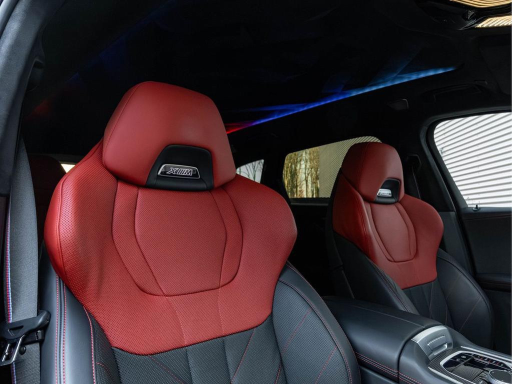 BMW XM