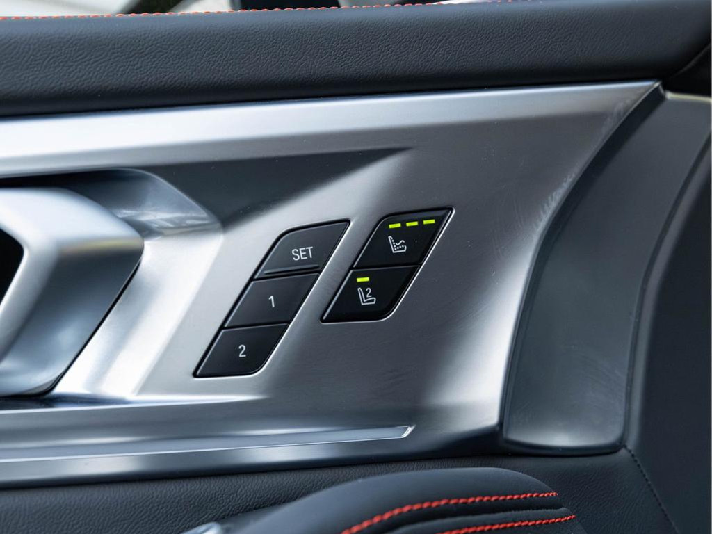 BMW XM