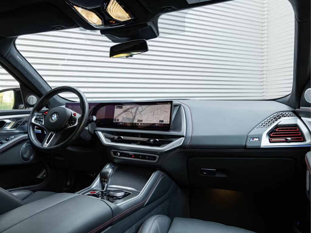 BMW XM