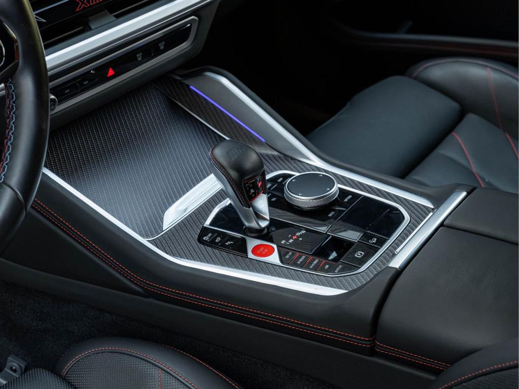 BMW XM