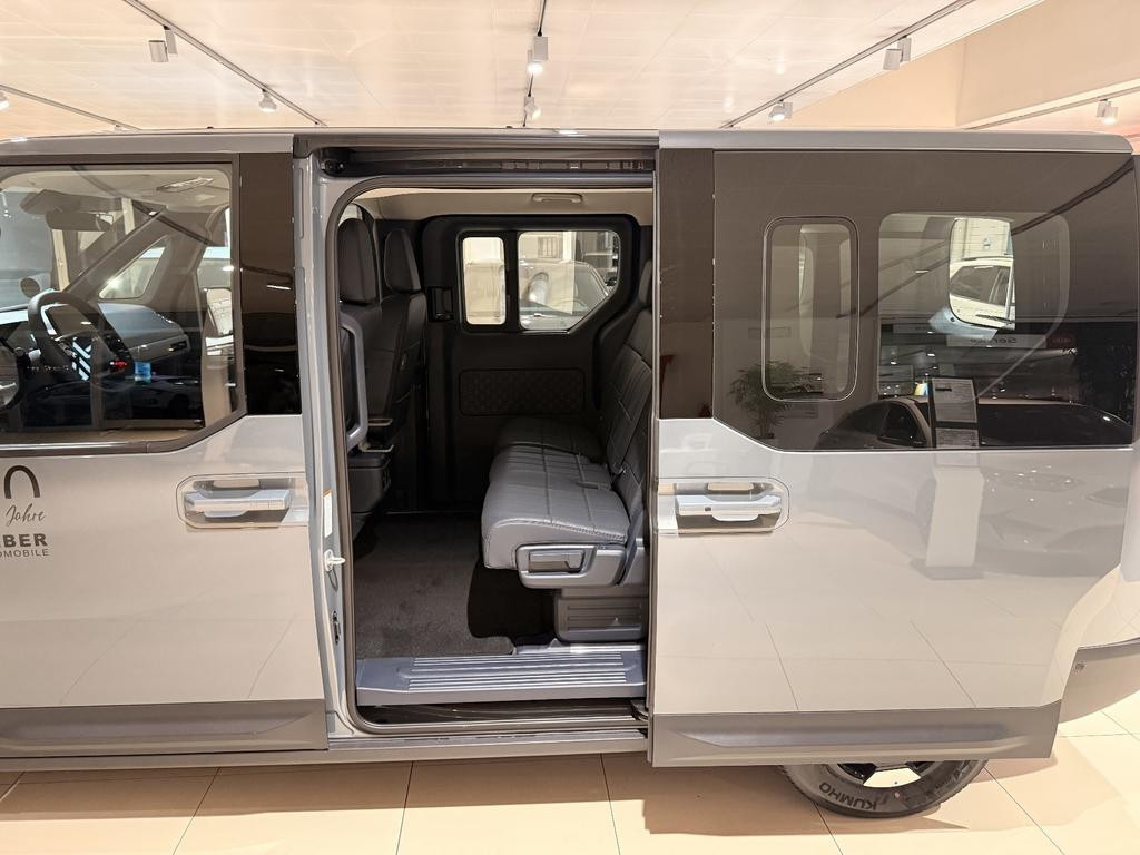 Kia PV5 Passenger