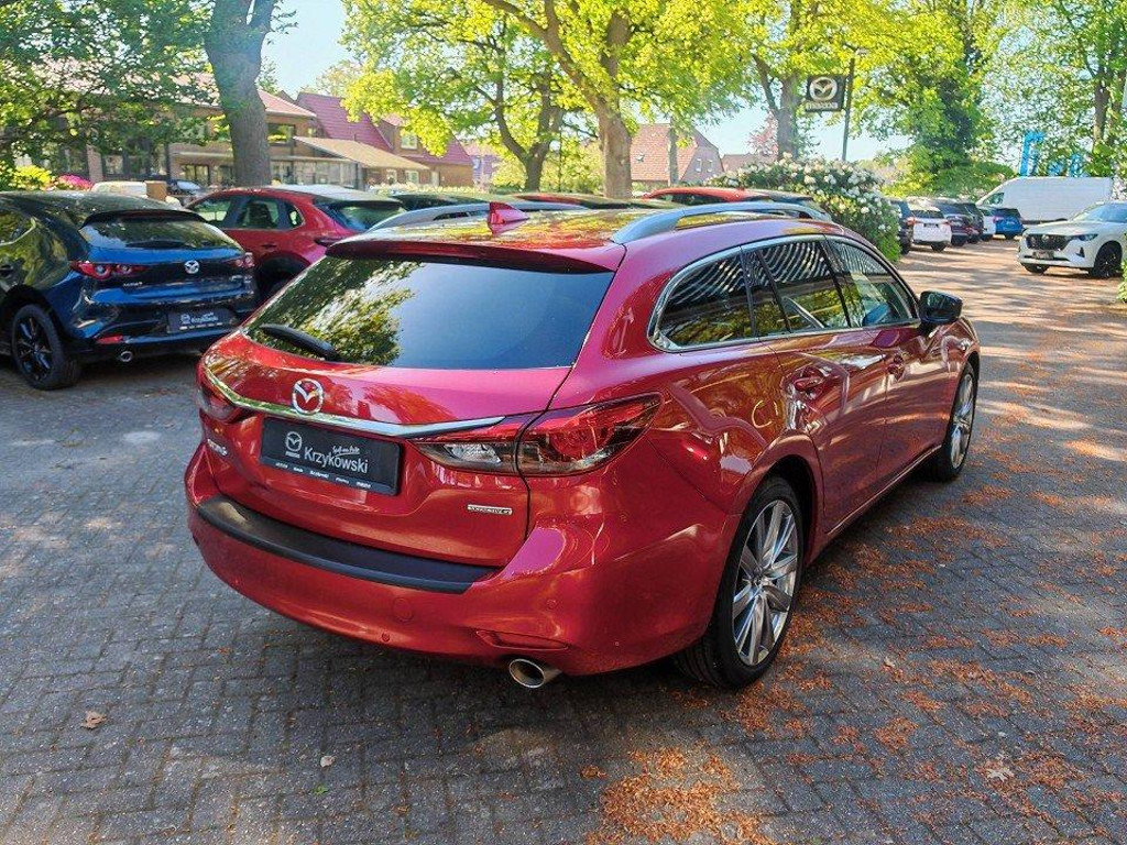 Mazda 6