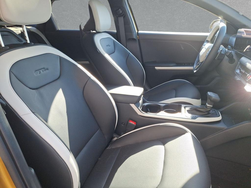 Kia K4