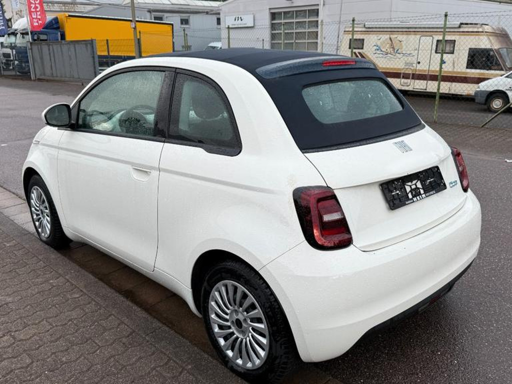 Fiat 500e