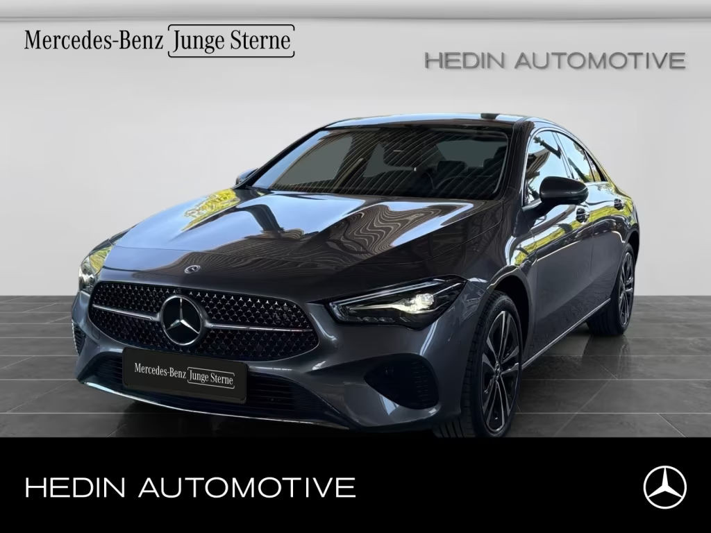 Mercedes-Benz CLA-Klasse CLA 250 Coupé Progressive CLA 250 e Sedan