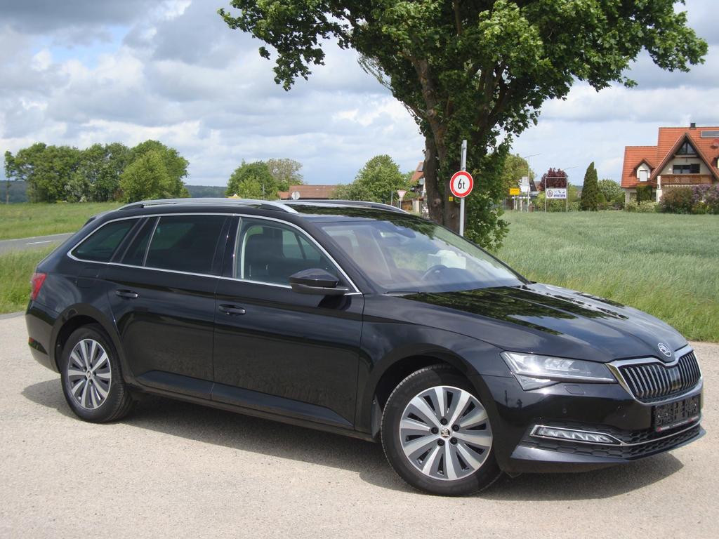 Skoda Superb Style Combi 2.0 TDI Style