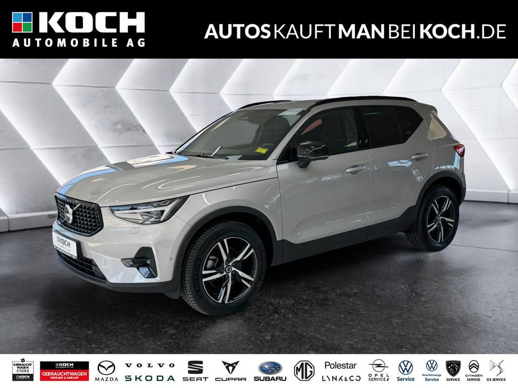 Volvo XC40 Plus Dark