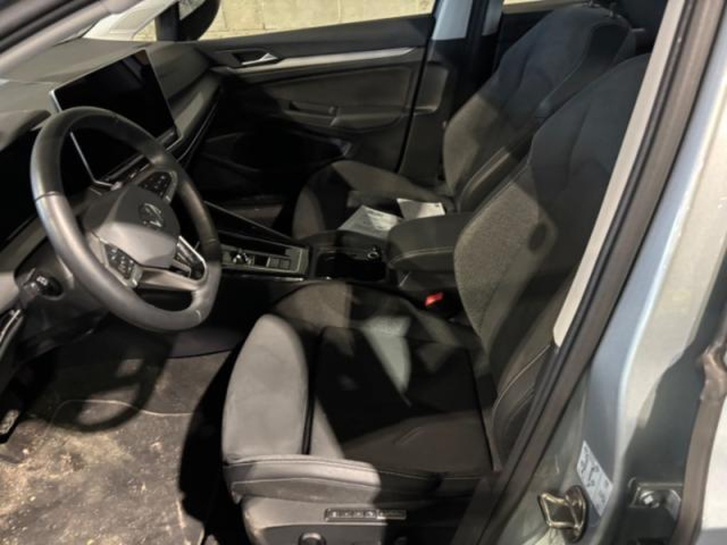 Volkswagen Golf DSG Style 2.0 TDI