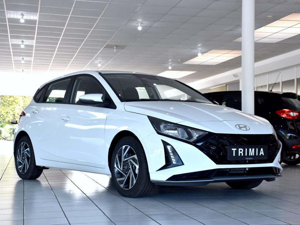 Hyundai i20 | SHZ + LHZ | NAVI | KAMERA | PDC | CARPLAY