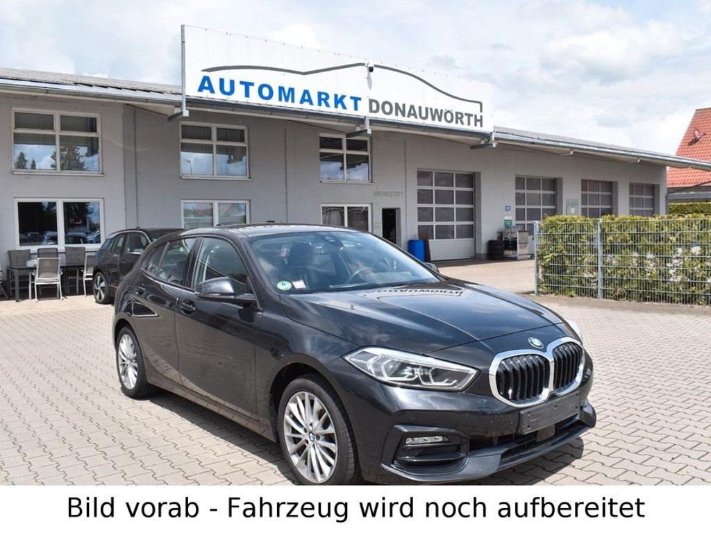 BMW 1 Serie 118 Sport Line Sedan 118d