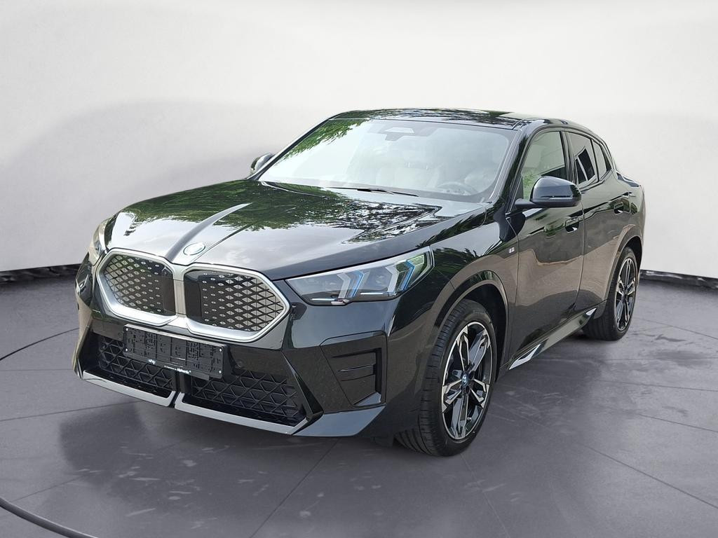 BMW iX2